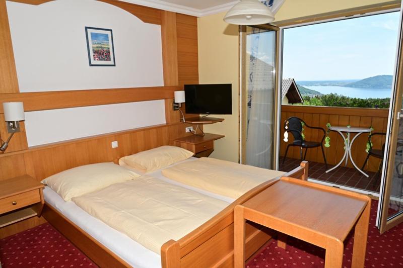 Ferienhotel Hofer Superior Strass im Attergau Luaran gambar