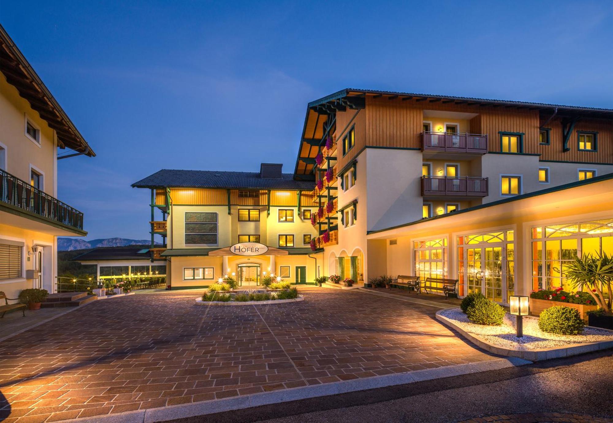 Ferienhotel Hofer Superior Strass im Attergau Luaran gambar